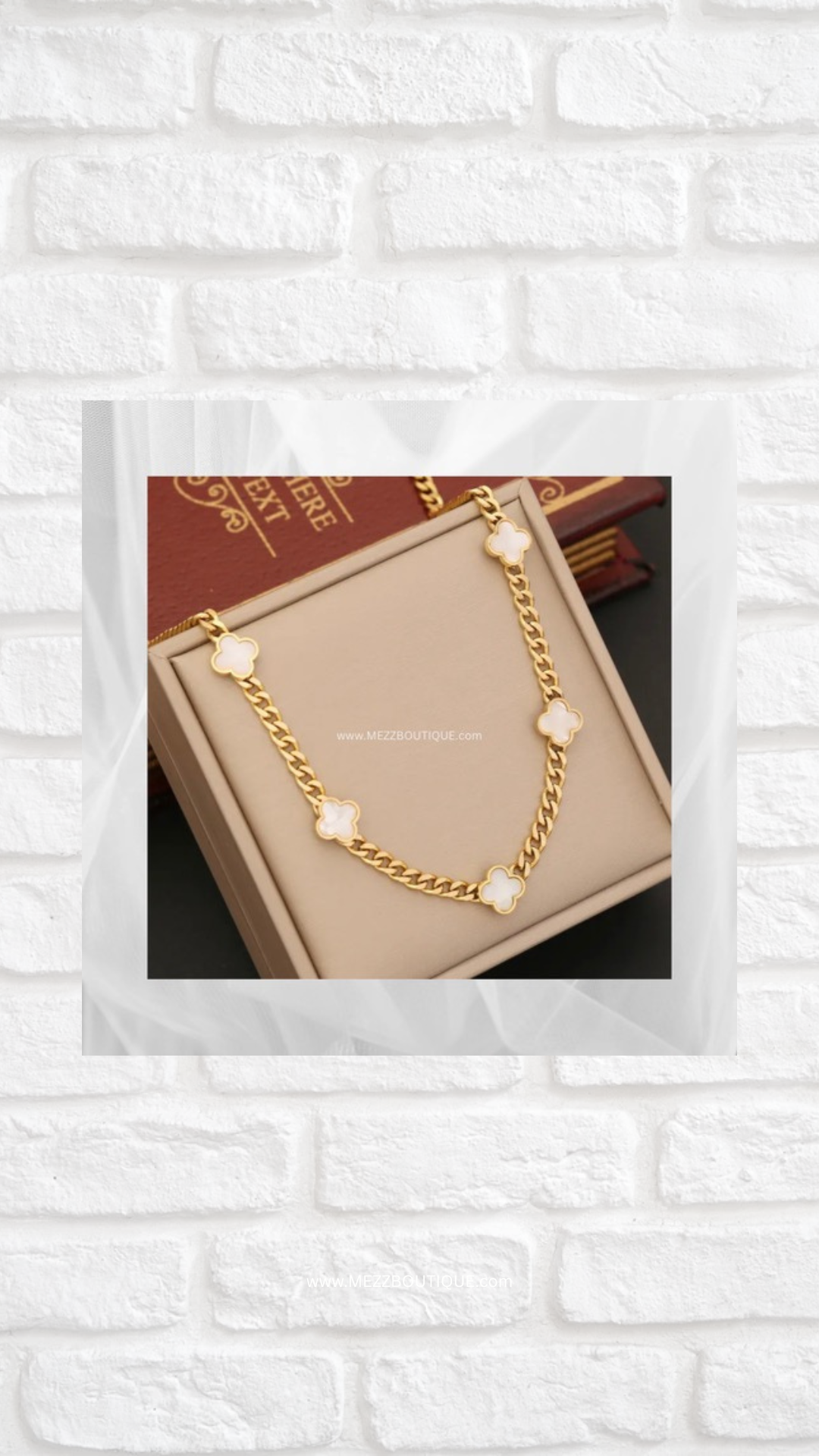 LOVELY NECKLACE || 000